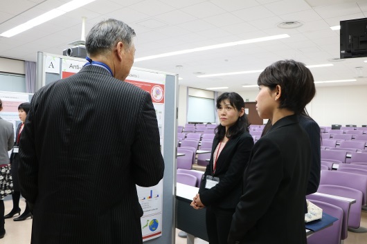 Poster Session by program students 2